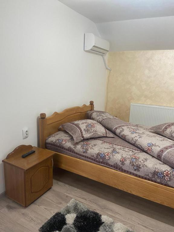 Pensiunea Casa Deny Novaci-Straini Luaran gambar